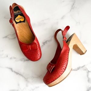Swedish Hasbeens Mimmi Red Leather Slingback Clogs